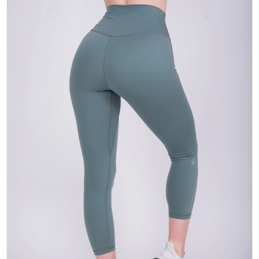 The Shelby Legging 23" - Picture 2 of 4
